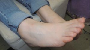 宅女对话拍磨脚器