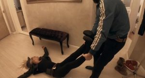 埋伏棒球帽马尾少女回家 勒昏脱厚靴品尝棉袜臭脚丫-1080P-97LZTD-19177472