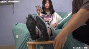 【南国足艺】新模特小红秀肉感美脚，脚丫粉嫩粉嫩的-97LZTD-1918839