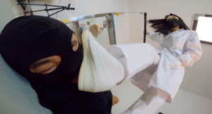 【1080P】 晓G女医师羞辱踩脸染病男友 护士鞋碾踩舔鞋底 全程语言 YC-240119-3-97LZTD-451142